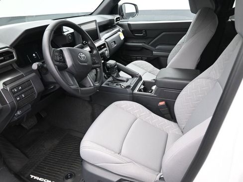 New 2025 Toyota Tacoma SR5 image 9