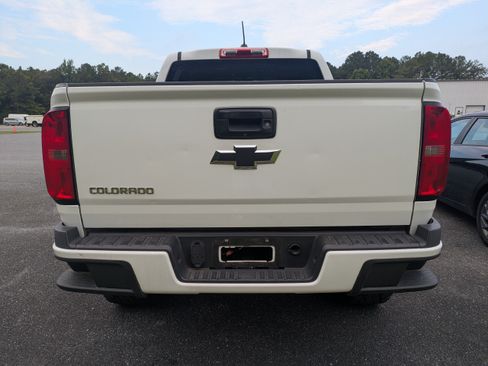 Used 2019 Chevrolet Colorado LT RWD image 4