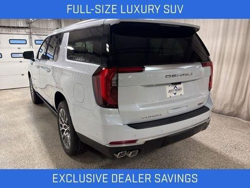 New 2026 GMC Yukon XL Denali w/ Denali Reserve Package image 5