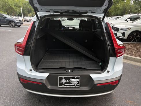 Certified 2024 Volvo XC40 B5 Core w/ Protection Package Premier AWD/4WD image 34