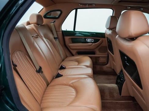 Used 2002 Bentley Arnage R RWD image 26