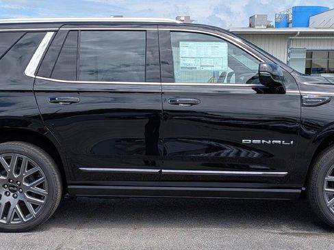New 2026 GMC Yukon Denali Ultimate AWD/4WD image 5