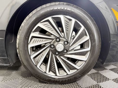 Used 2022 Hyundai Sonata Limited FWD image 24