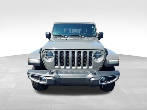 Used 2020 Jeep Gladiator Overland AWD/4WD image 8