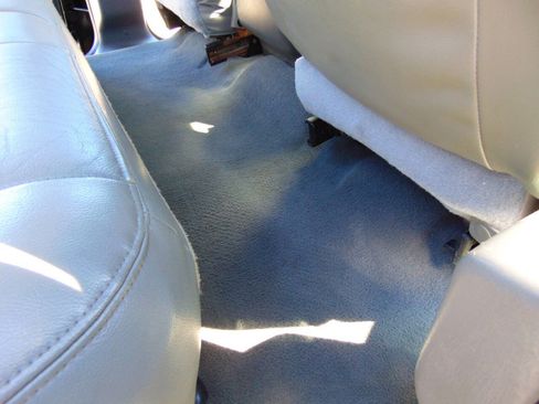 Used 2003 Ford F250 Lariat image 16