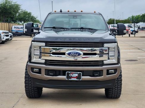 Used 2019 Ford F350 King Ranch w/ King Ranch Ultimate Package AWD/4WD image 11