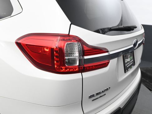 Used 2019 Subaru Ascent Limited image 15