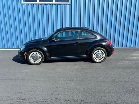Used 2014 Volkswagen Beetle 2.5 image 12