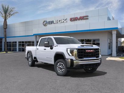 New 2025 GMC Sierra 2500 Pro w/ Convenience Package