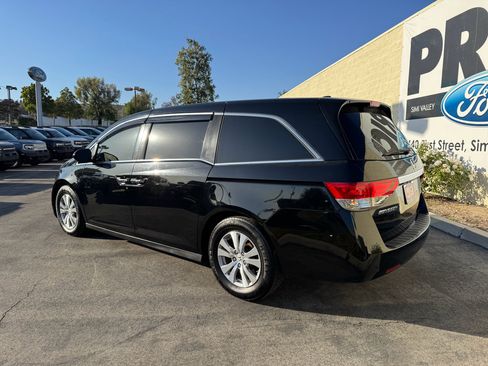 Used 2016 Honda Odyssey SE image 7