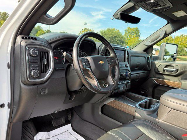 Used 2023 Chevrolet Silverado 2500 High Country w/ Z71 Off-Road Package AWD/4WD image 16