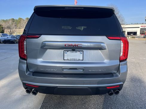 Used 2023 GMC Yukon Denali image 12