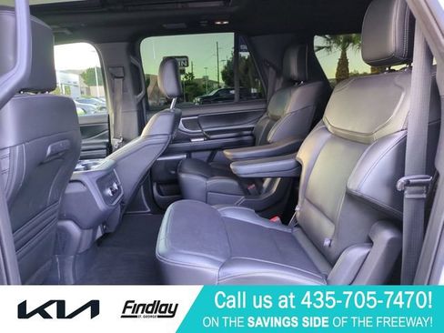 Used 2025 Ford Expedition Max Platinum w/ Stealth Performance Package AWD/4WD image 30