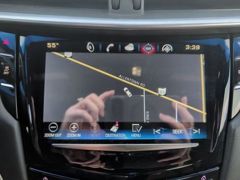 Used 2015 Cadillac XTS Luxury image 15