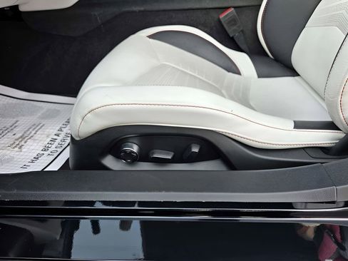 Used 2023 Chevrolet Corvette Stingray Premium Conv image 16