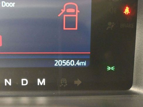 Used 2022 Ford Bronco Badlands image 24