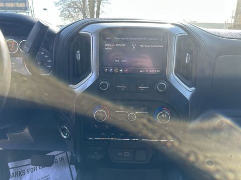 Used 2019 Chevrolet Silverado 1500 LT Trail Boss image 37