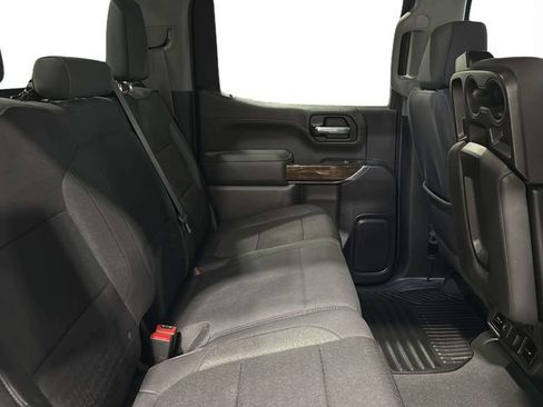 Used 2022 GMC Sierra 1500 SLE w/ X31 Off-Road Package AWD/4WD image 14