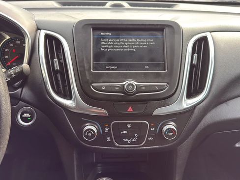 Used 2019 Chevrolet Equinox LT w/ LPO, Floor Liner Package image 18