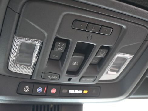 Used 2026 Chevrolet Silverado 1500 High Country w/ Technology Package image 38