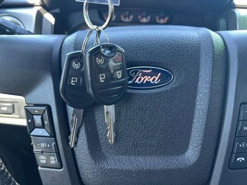 Used 2014 Ford F150 Raptor w/ Equipment Group 801A Luxury AWD/4WD image 42