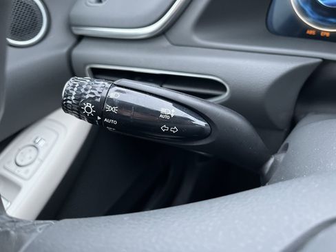 Used 2023 Hyundai Sonata SEL w/ Convenience Package image 16