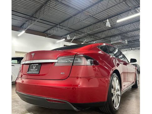 Used 2013 Tesla Model S RWD image 10