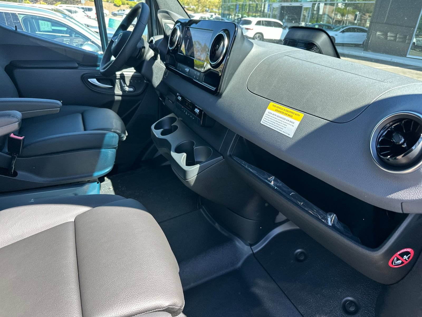 New 2026 Mercedes-Benz Sprinter 2500 image 17