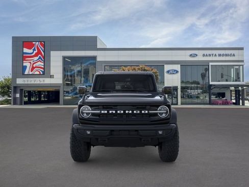New 2026 Ford Bronco Outer Banks w/ Sasquatch Package AWD/4WD image 6