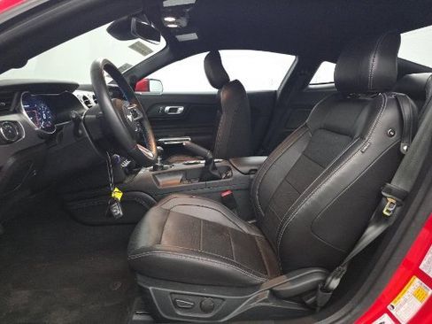 Used 2022 Ford Mustang GT Premium w/ Equipment Group 401A image 3