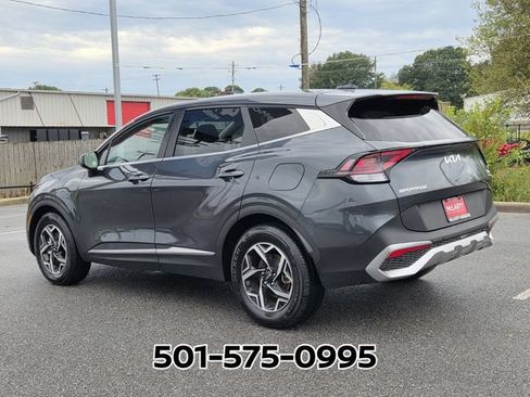Used 2025 Kia Sportage LX FWD image 3