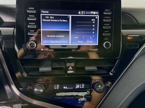 Used 2024 Toyota Camry SE FWD image 18