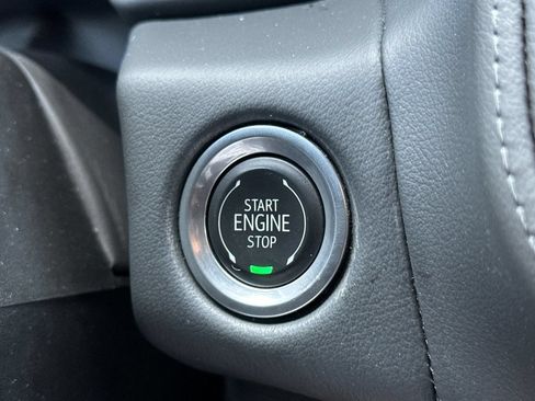 Certified 2024 GMC Yukon SLE RWD image 24