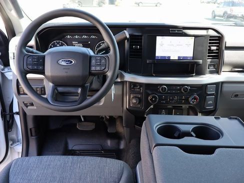New 2025 Ford F350 XLT w/ FX4 Off-Road Package image 5
