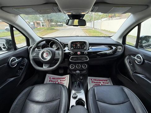 Used 2016 FIAT 500X Lounge image 11