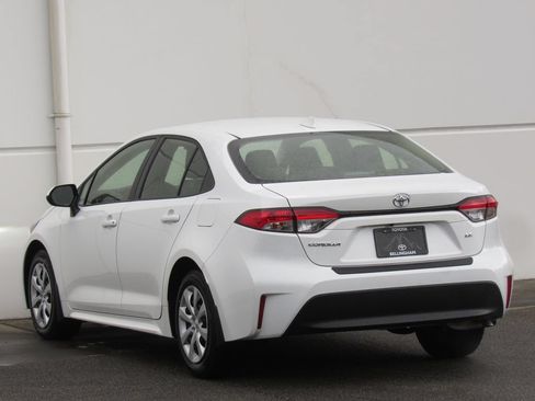 Certified 2026 Toyota Corolla LE FWD image 5