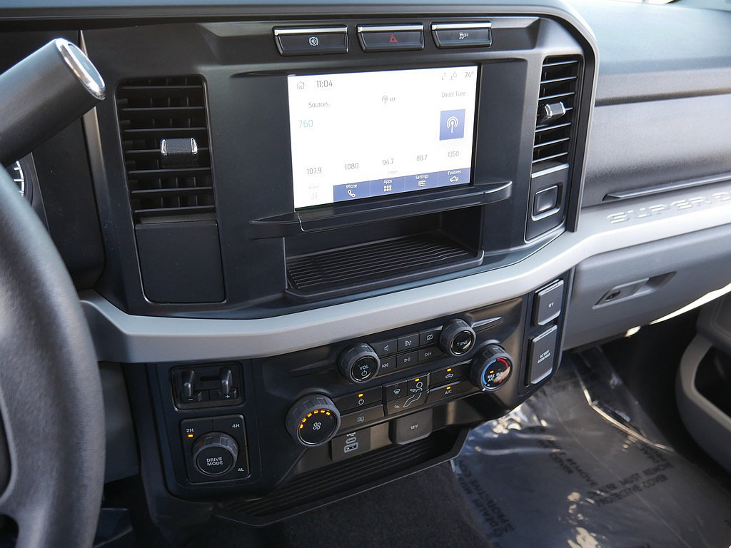 Used 2023 Ford F350 XLT AWD/4WD image 35