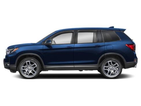 Used 2025 Honda Passport EX-L image 3