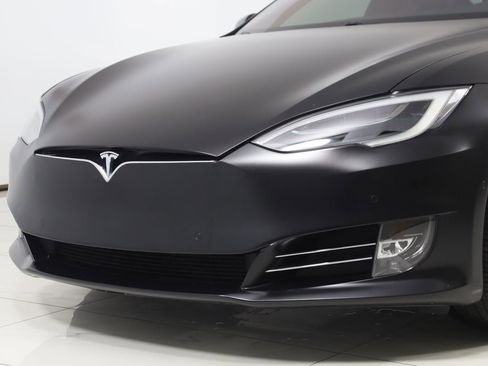 Used 2021 Tesla Model S Long Range Plus image 60
