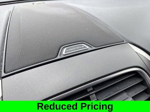 Used 2018 Lincoln MKX Select w/ Select Plus Package image 21