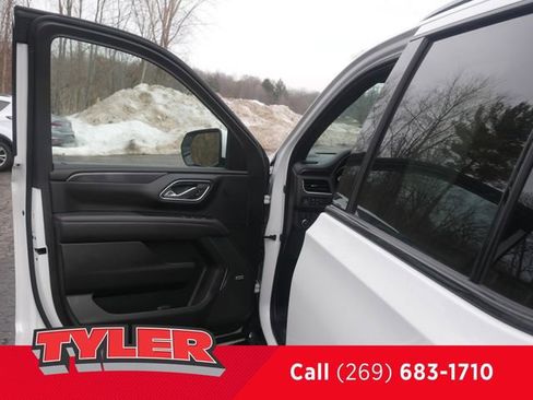 Used 2024 Chevrolet Tahoe RST w/ Luxury Package image 23