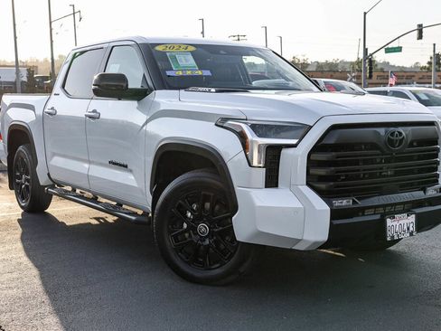 Used 2024 Toyota Tundra Limited AWD/4WD image 1