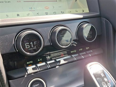 Used 2023 Jaguar F-TYPE R image 15