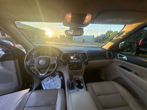 Used 2018 Jeep Grand Cherokee Limited w/ Luxury Group II image 22