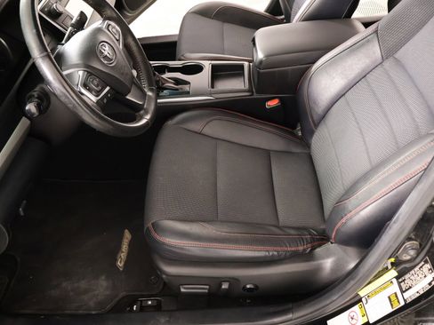 Used 2017 Toyota Camry SE FWD image 10