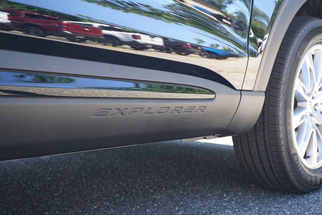 New 2026 Ford Explorer Active w/ Active Comfort Package AWD/4WD image 27