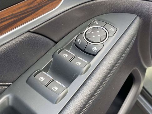 Used 2018 Ford Explorer Limited w/ Equipment Group 301A image 24