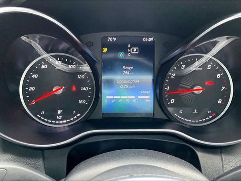 Used 2020 Mercedes-Benz C 300 Sedan image 26