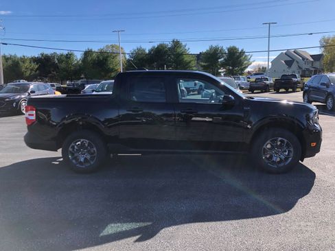 New 2025 Ford Maverick XLT w/ XLT Luxury Package image 6