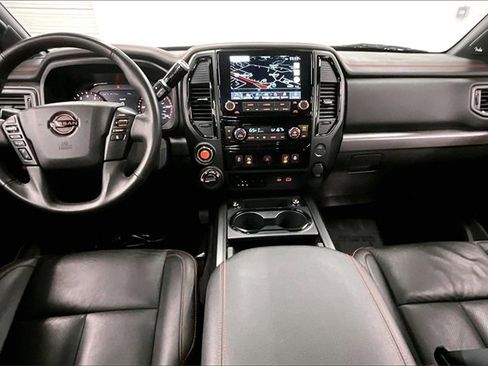 Used 2024 Nissan Titan PRO-4X w/ Pro-4x Convenience Package image 15